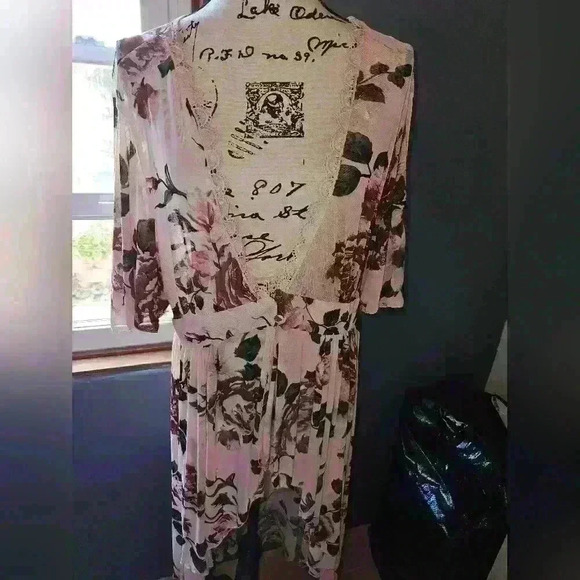 Love is For Eternity Womans Layering Piece Size Xl - Picture 1 of 12